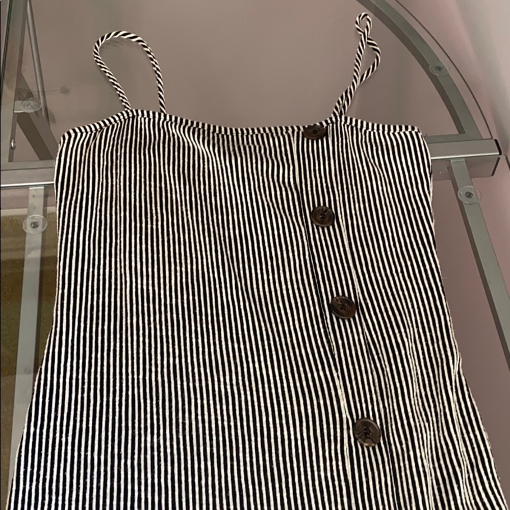 Women’s dress